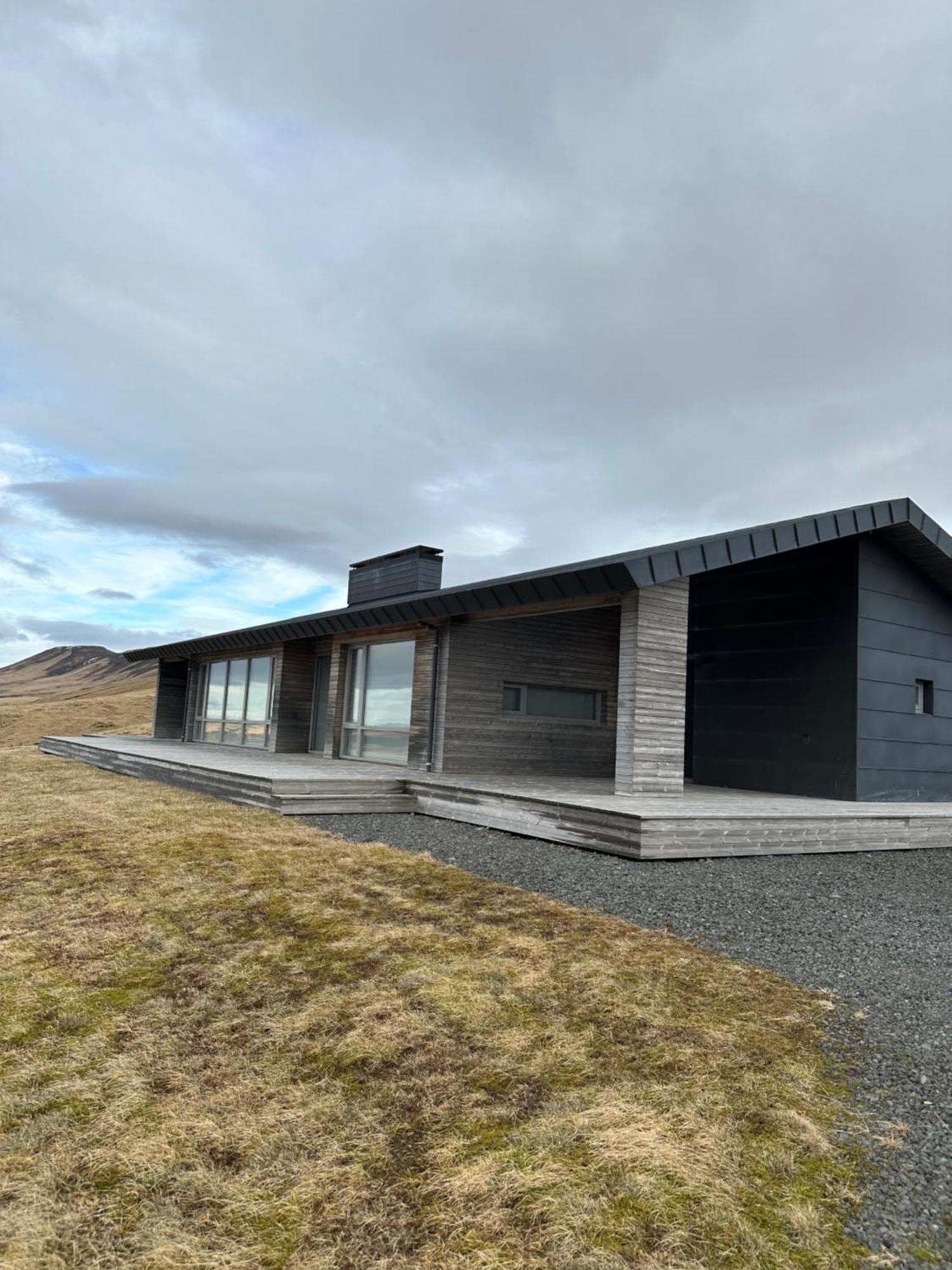 Hekla Adventures Villa Hvolsvöllur Buitenkant foto