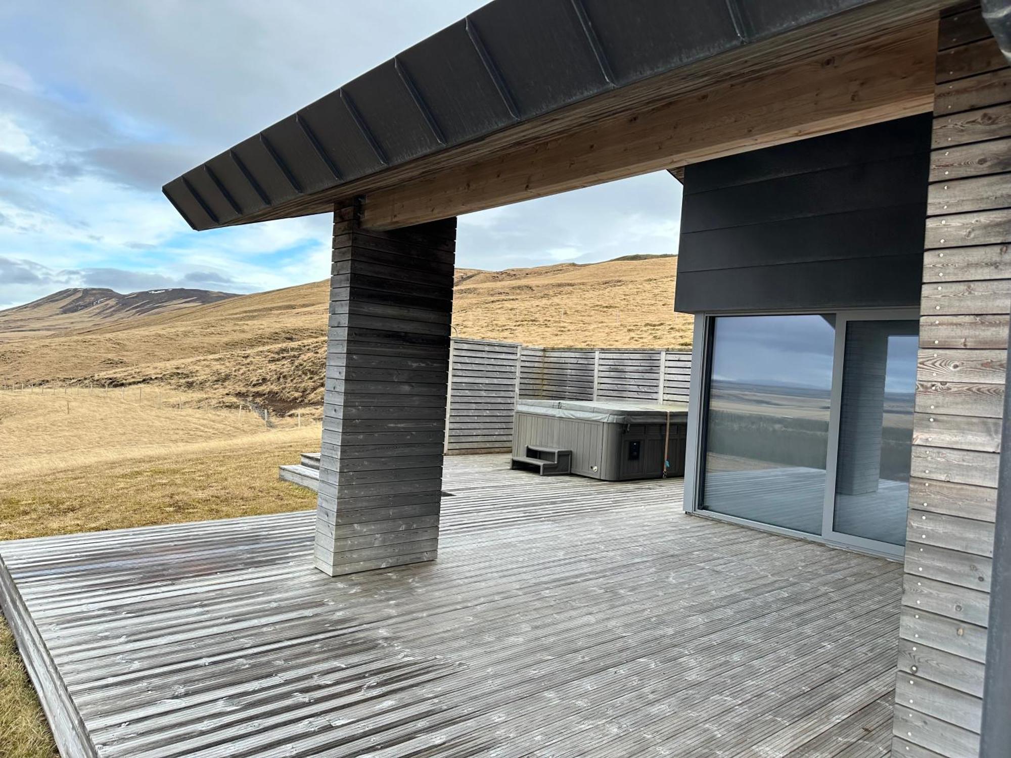 Hekla Adventures Villa Hvolsvöllur Buitenkant foto